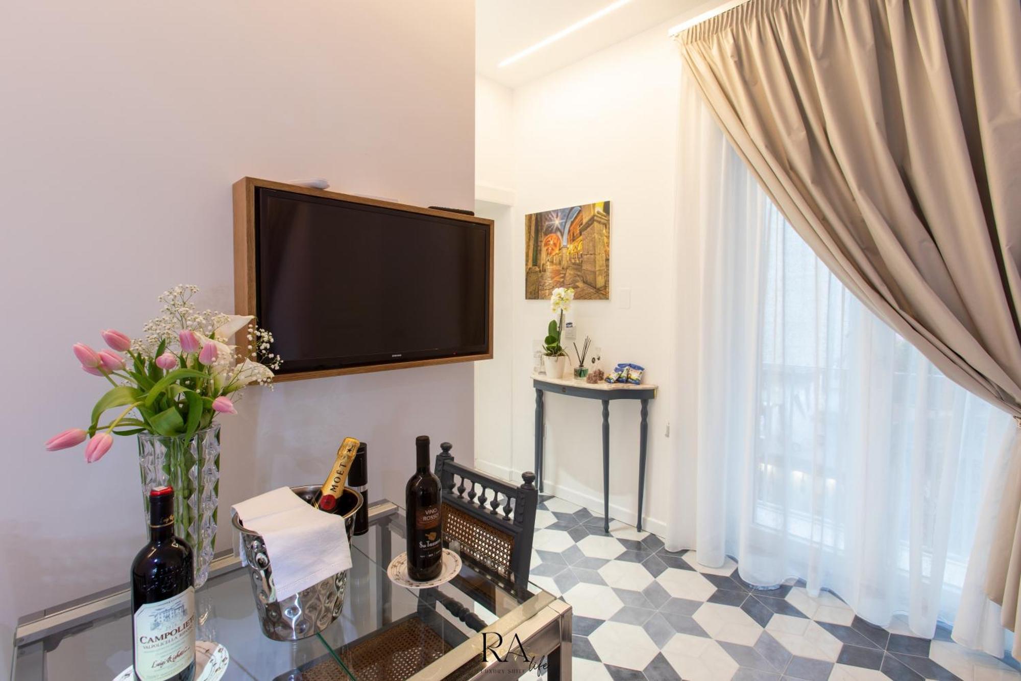 Rea Life Luxury Suite Cava De' Tirreni Bagian luar foto
